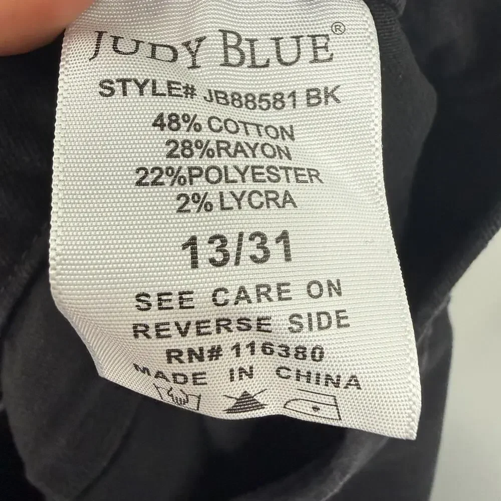 NWT Judy Blue Pull On Skinny Jeans Womens 13/31 Black High Rise Stretch Jeggings
